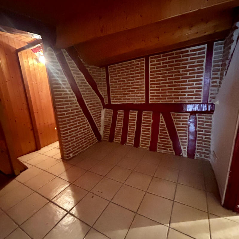 Maison - 16 m² - 4 pièces