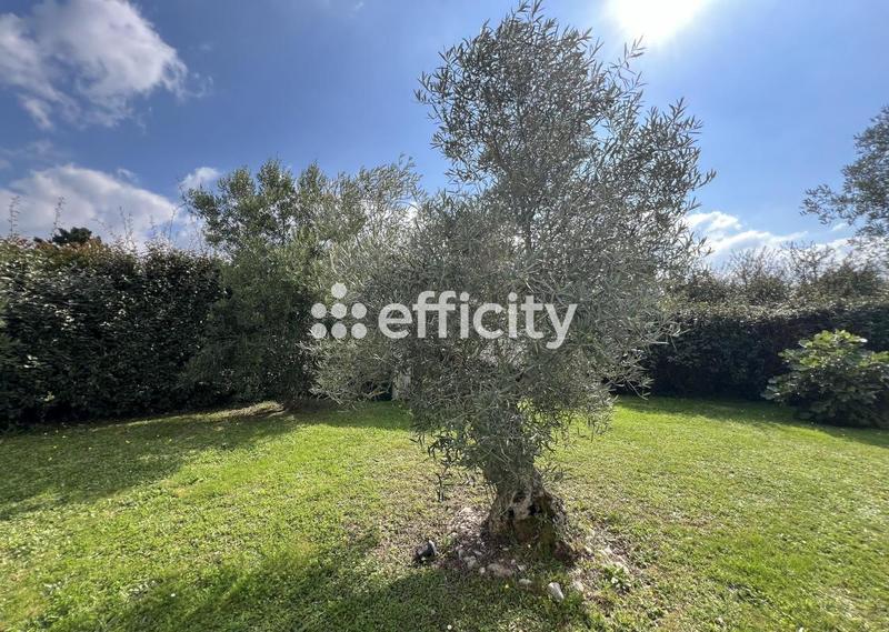 Maison - 140 m² - 7 pièces