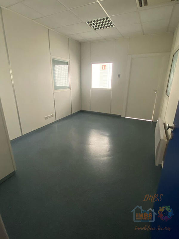 Local commercial - 626 m²