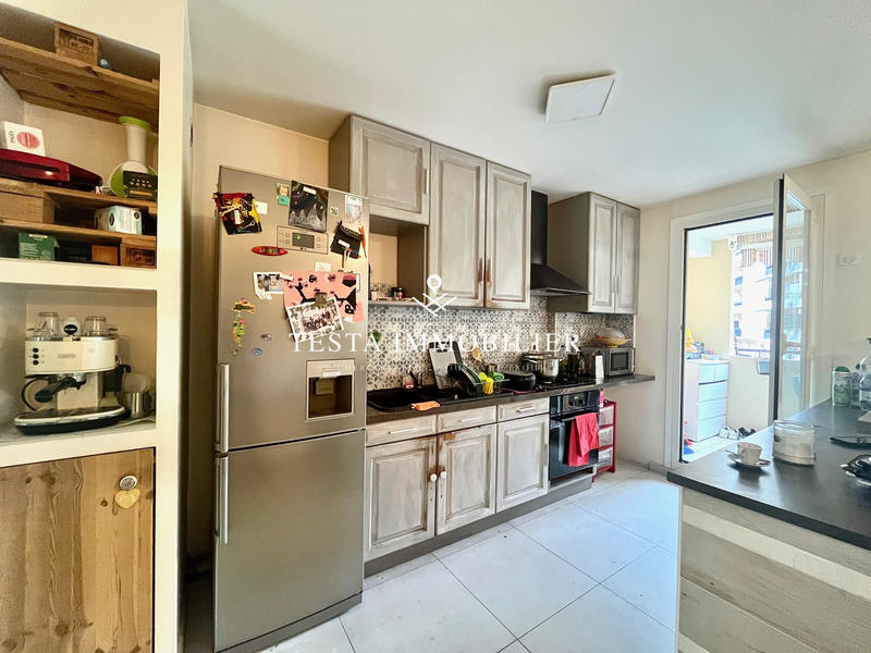 Appartement - 64 m² - 3 pièces