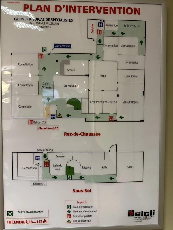 Local commercial - 401 m²