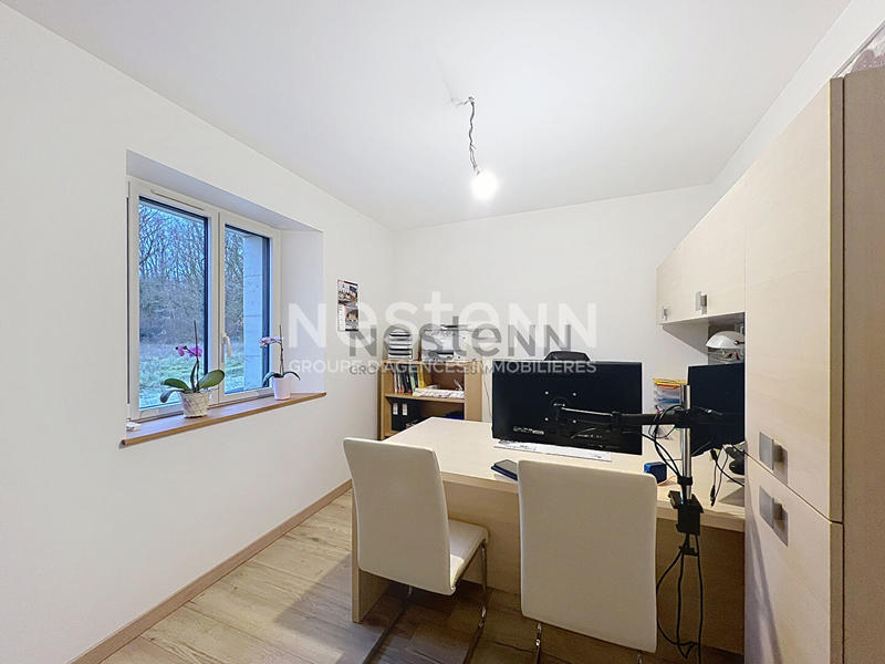 Maison - 261 m² - 8 pièces