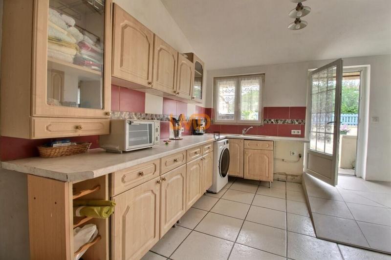 Maison de village - 141 m² - 6 pièces