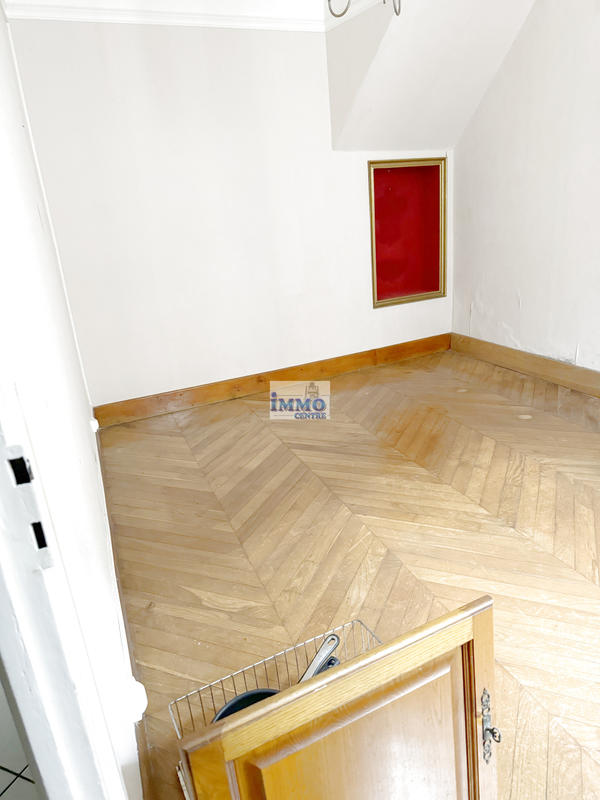 Maison - 91 m² - 7 pièces