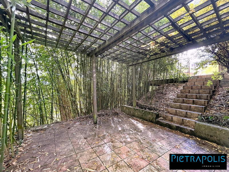 Maison - 143 m² - 7 pièces