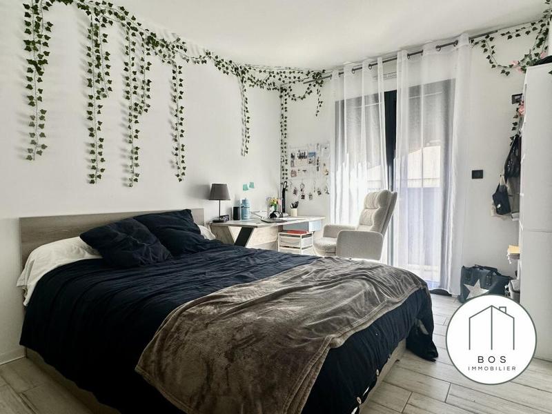 Villa - 141 m² - 6 pièces