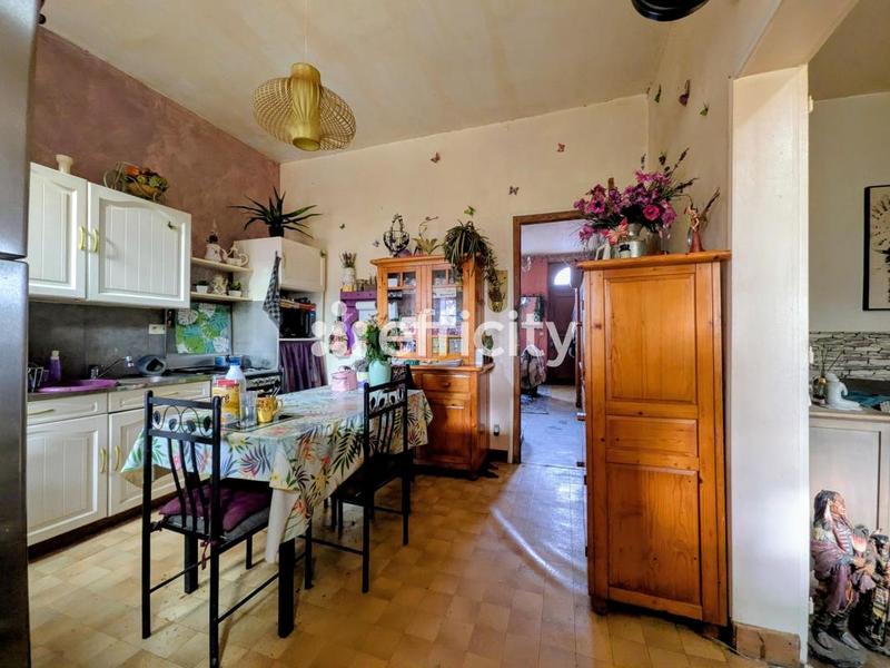 Maison - 123 m² - 7 pièces