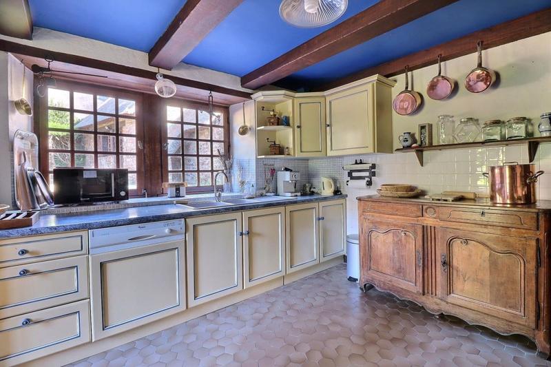 Maison - 142 m² - 8 pièces