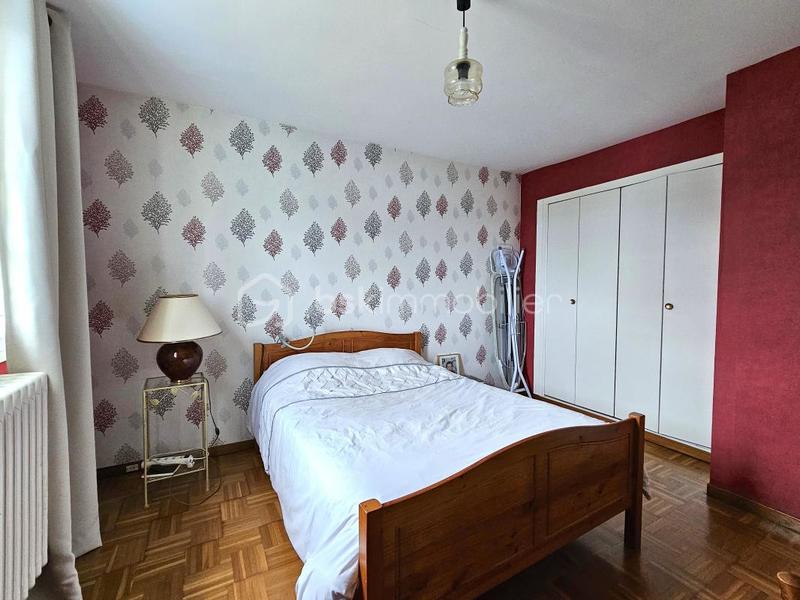 Maison traditionnelle - 137 m² - 6 pièces