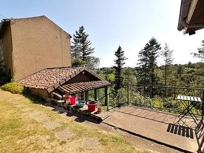 Maison - 148 m² - 6 pièces