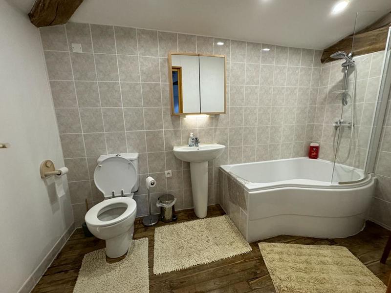 Maison - 280 m² - 7 pièces