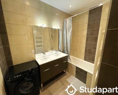 Chambre - 110 m² - 1 pièce