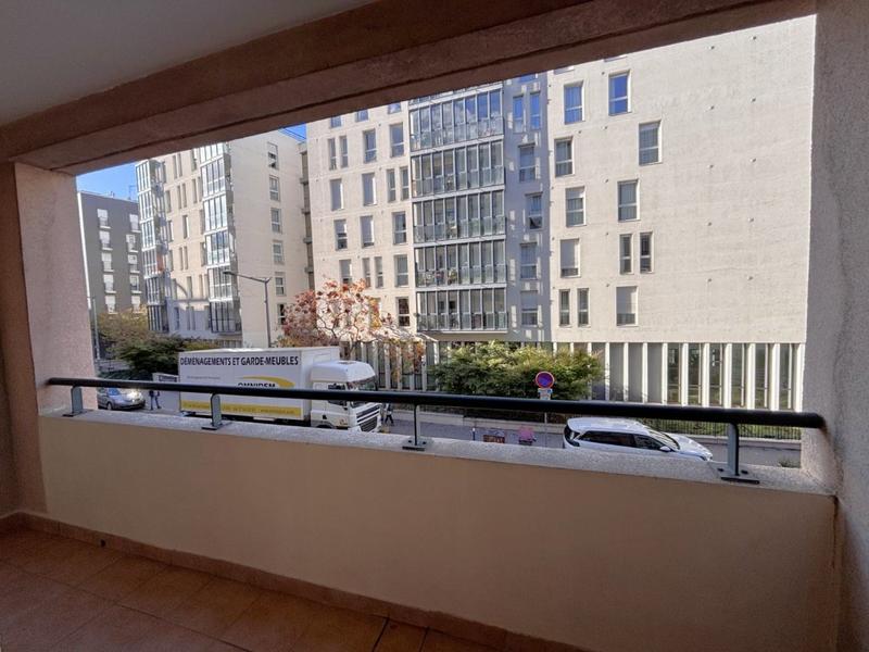 Appartement - 76 m² - 4 pièces
