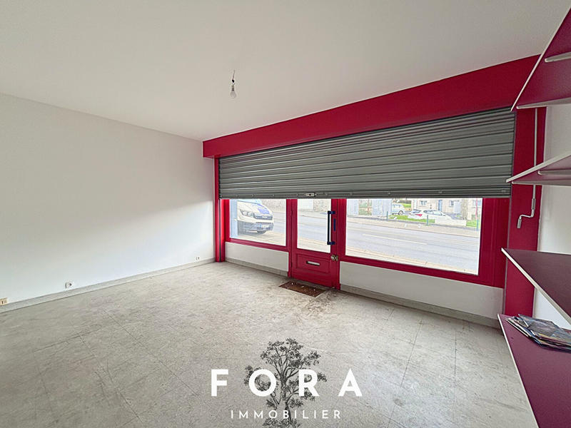 Local commercial - 34 m² - 2 pièces