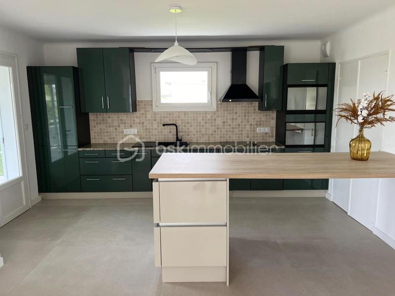 Villa - 164 m² - 6 pièces