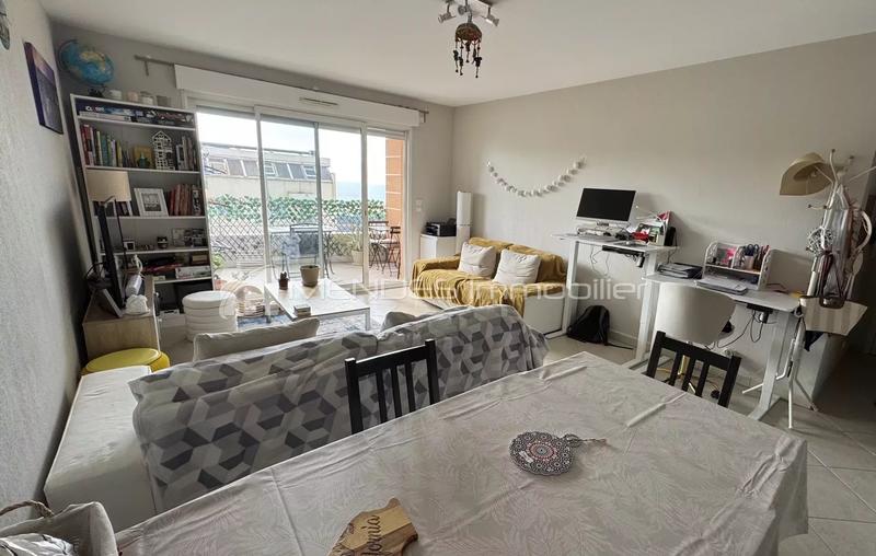 Appartement - 65 m² - 3 pièces