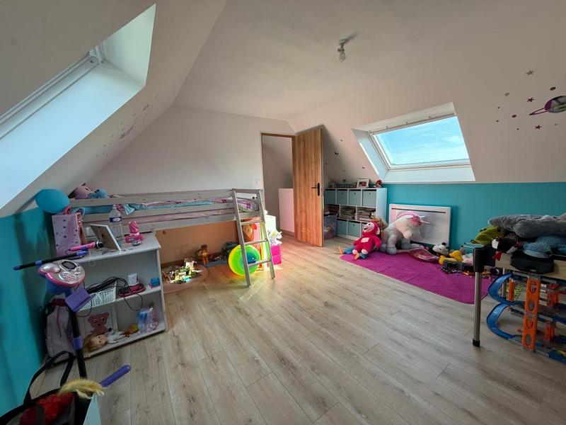 Maison - 110 m² - 4 pièces