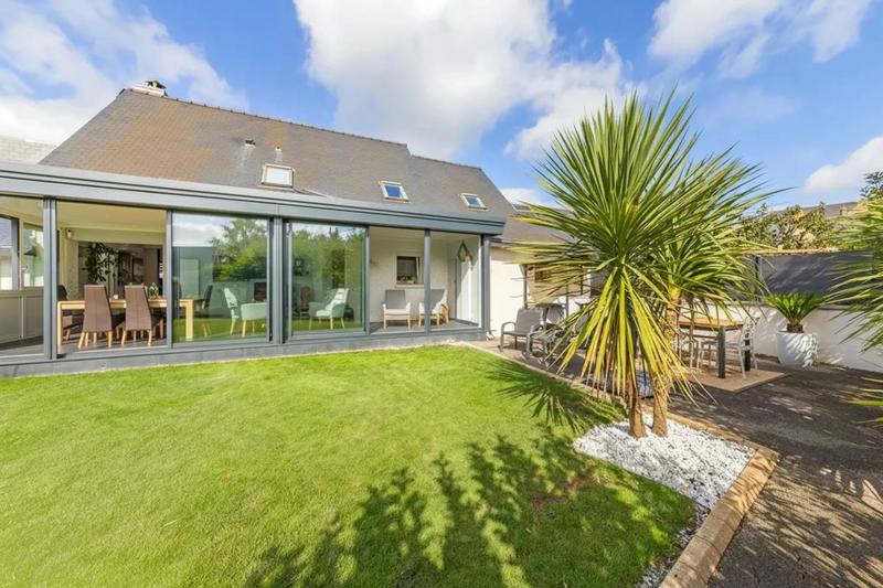 Maison - 186 m² - 7 pièces