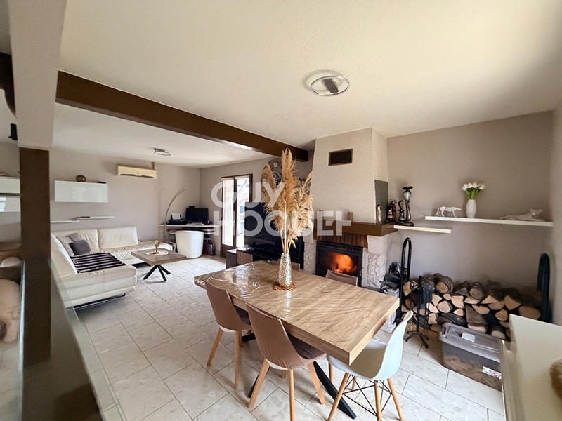 Maison - 144 m² - 4 pièces