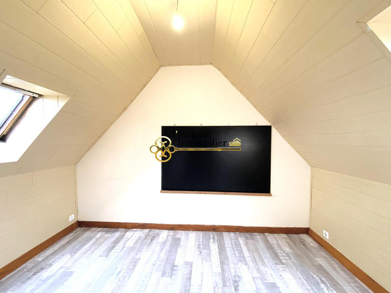 Maison - 100 m² - 5 pièces