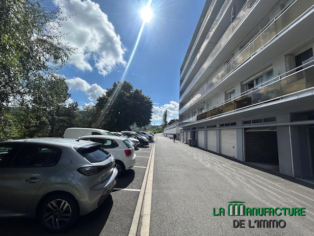 Appartement - 75 m² - 4 pièces