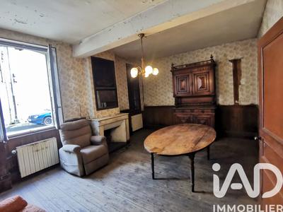 Maison - 210 m² - 9 pièces