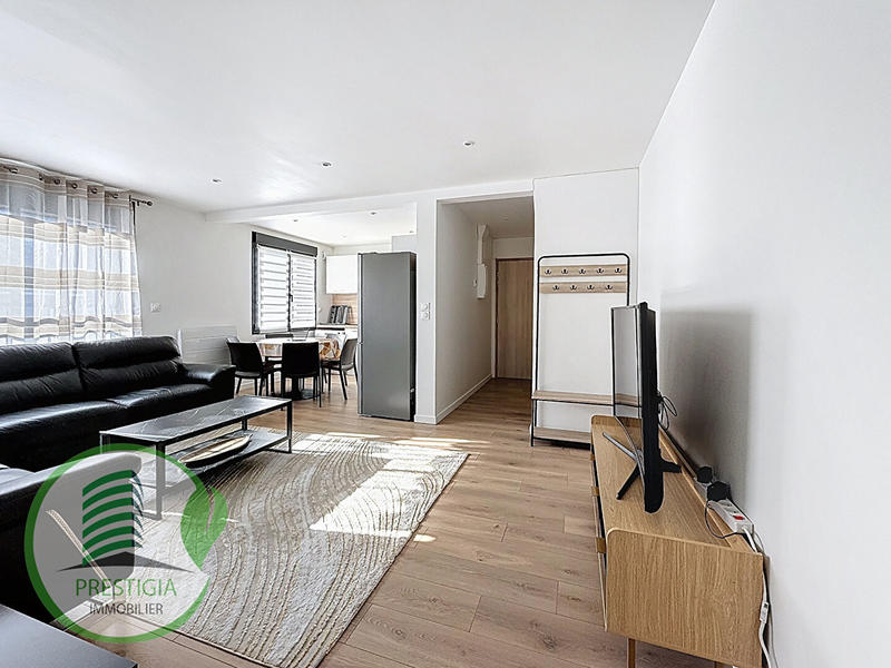 Appartement - 70 m² - 4 pièces