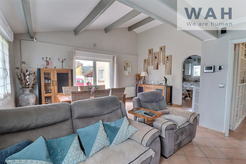 Maison - 152 m² - 6 pièces