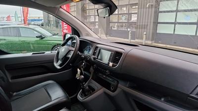 Citroën Jumpy Fourgon m bluehdi 120 ss bvm6 driver 300 nm