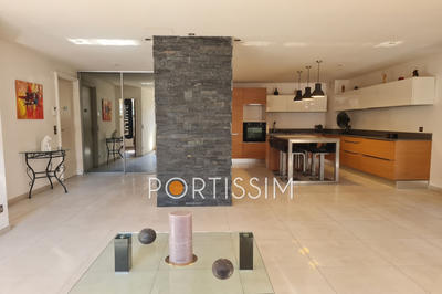 Local commercial - 93 m²