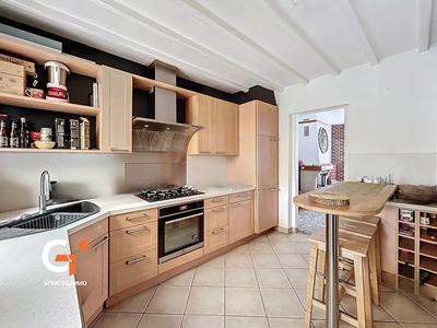 Maison - 80 m² - 5 pièces
