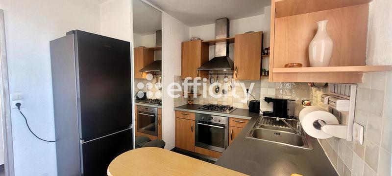 Appartement - 49 m² - 2 pièces