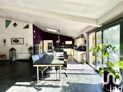 Maison - 190 m² - 4 pièces