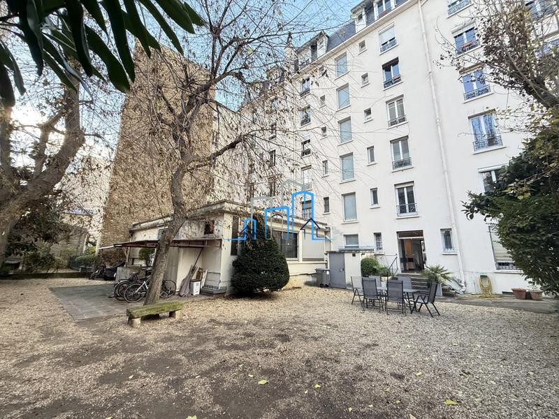 Appartement - 93 m² - 4 pièces