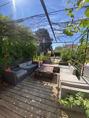 Maison - 140 m² - 6 pièces