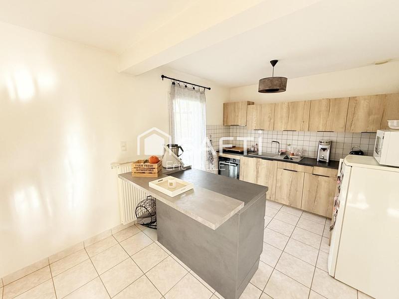 Maison - 83 m² - 4 pièces