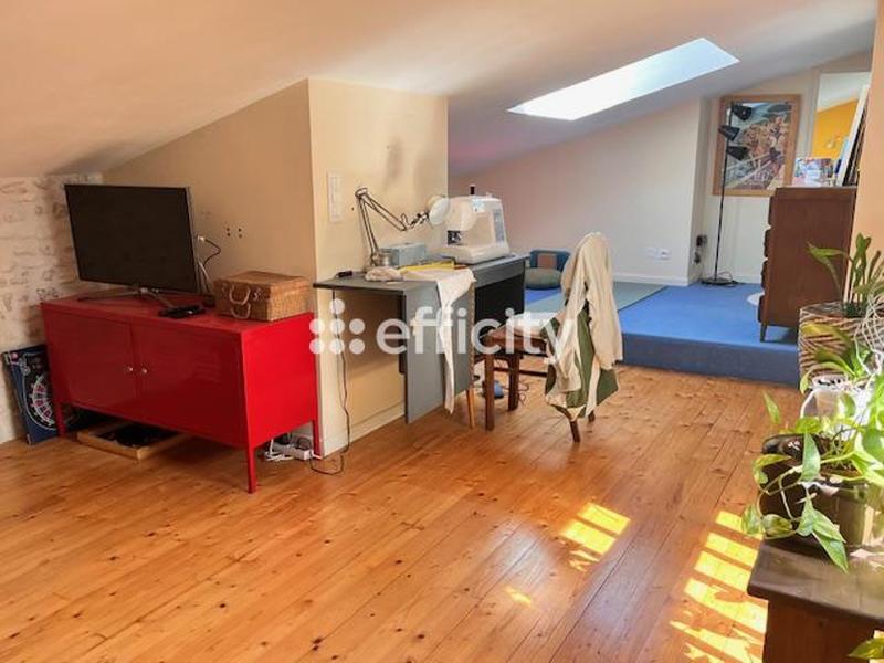 Maison - 156 m² - 5 pièces