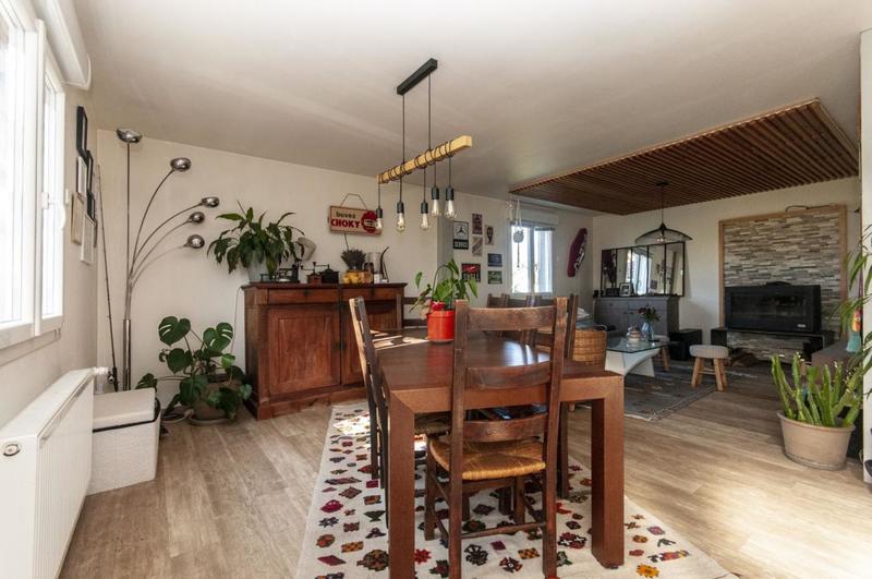 Maison - 110 m² - 5 pièces