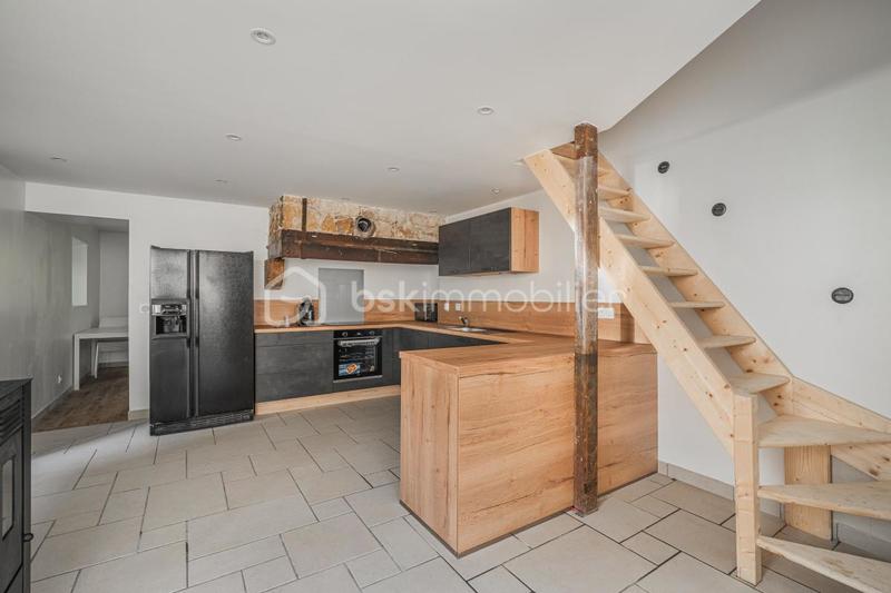 Maison - 102 m² - 4 pièces