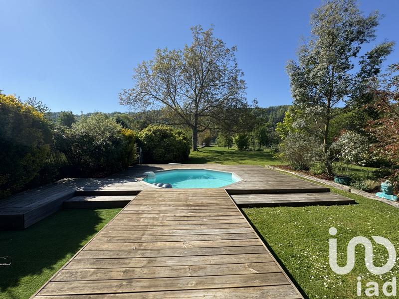 Maison - 160 m² - 8 pièces