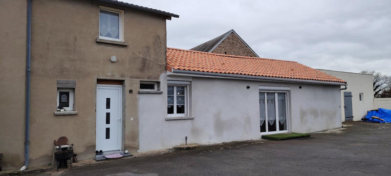 Maison de village - 235 m² - 10 pièces