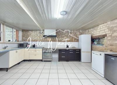 Maison - 130 m² - 4 pièces