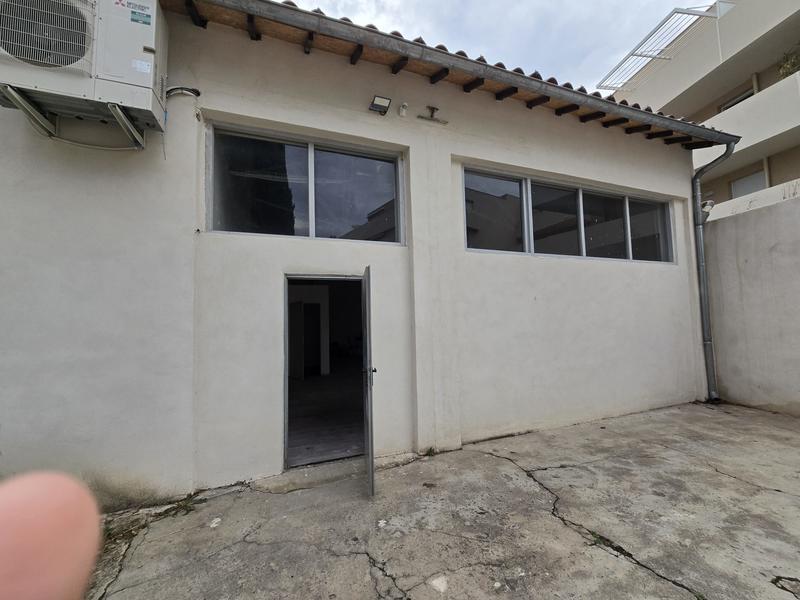 Bureau - 99 m² - 1 pièce