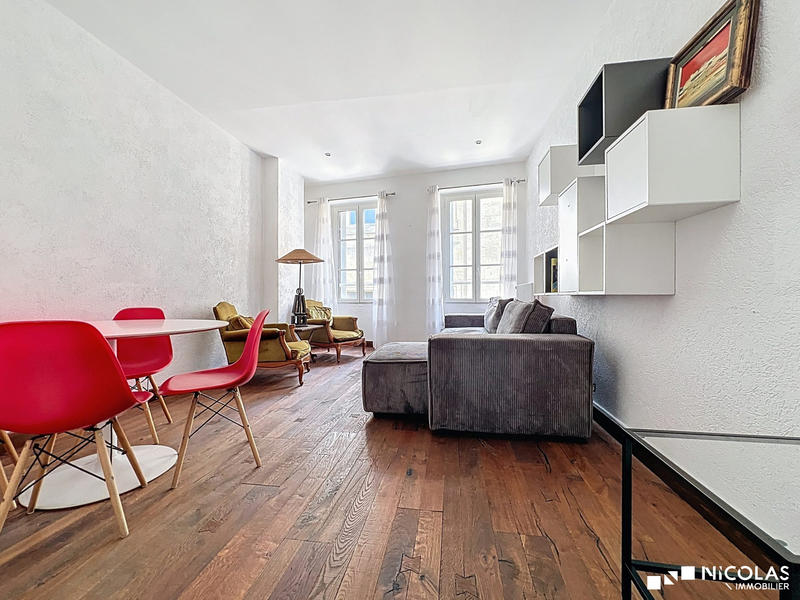 Appartement - 60 m² - 3 pièces