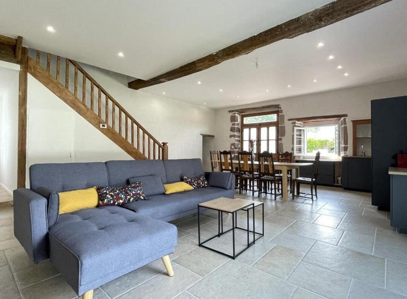 Maison - 160 m² - 6 pièces