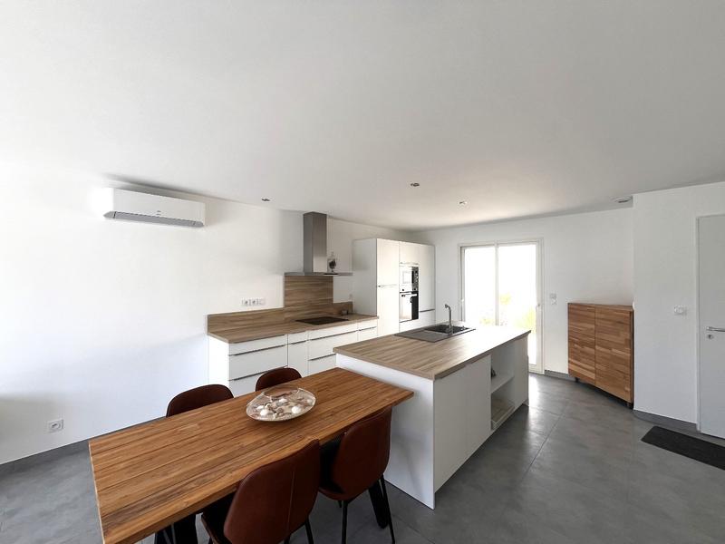 Maison - 86 m² - 4 pièces