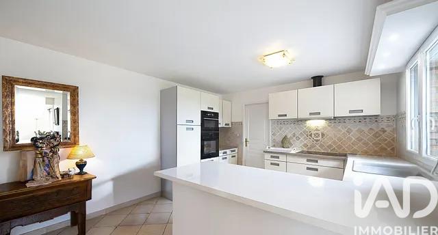 Maison - 128 m² - 6 pièces