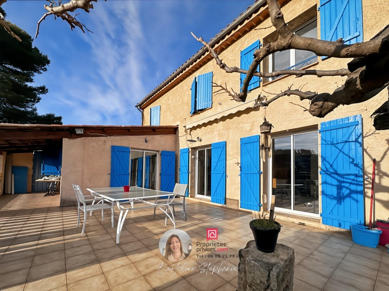 Maison - 200 m² - 6 pièces