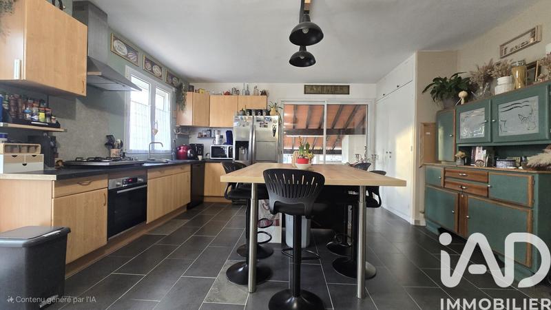 Maison - 143 m² - 4 pièces