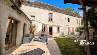 Maison ancienne - 177 m² - 6 pièces